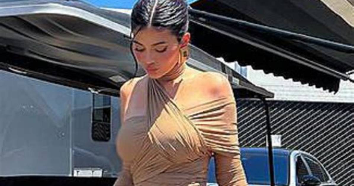 Kylie Jenner Stuns in Tight Beige Dress While Shooting Season 2 of ‘The Kardashians’