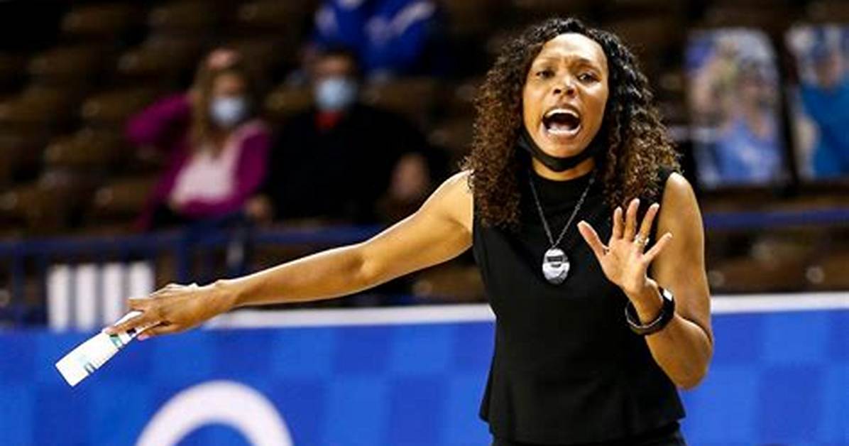 Kyra Elzy Is Earning 7 Digits Salary as Head Coach from Kentucky Wildcats