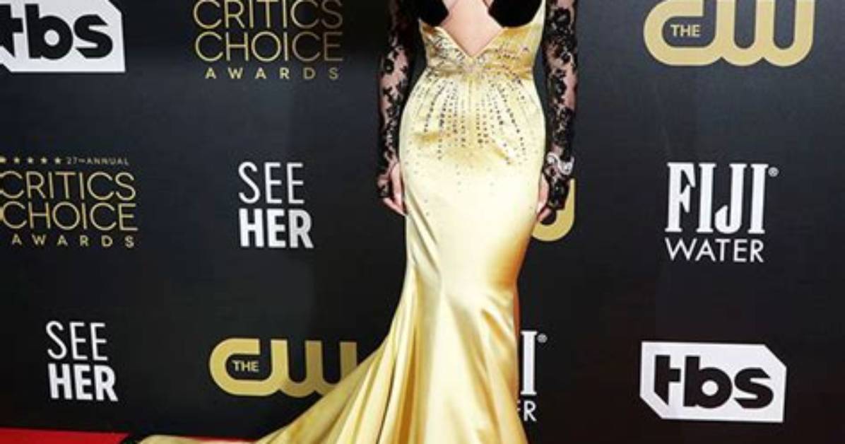 Lady Gaga Wears Revealing Gucci Dress to Critics Choice Awards: Photo – Hollywood Life