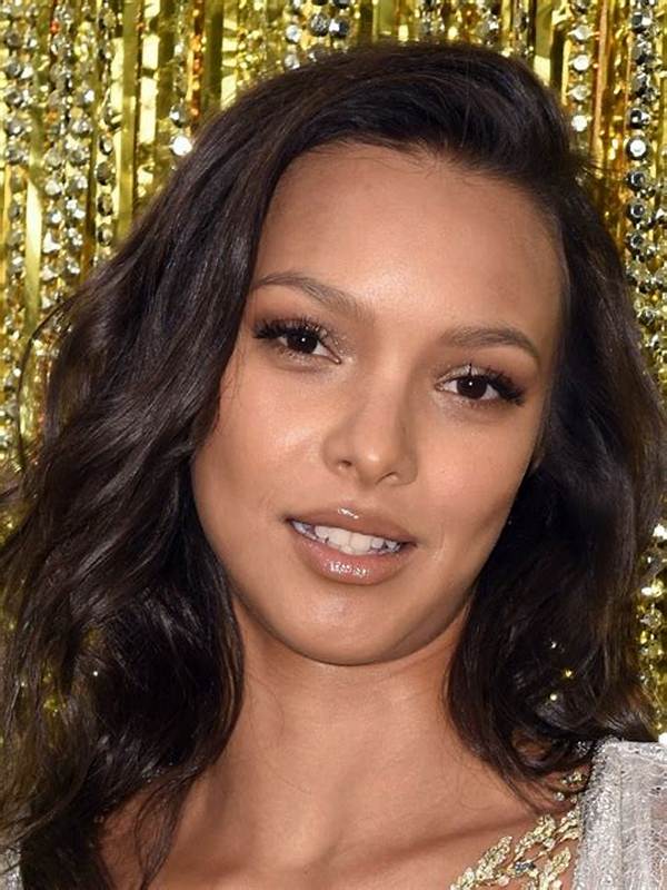 Lais Ribeiro — Pics – Hollywood Life