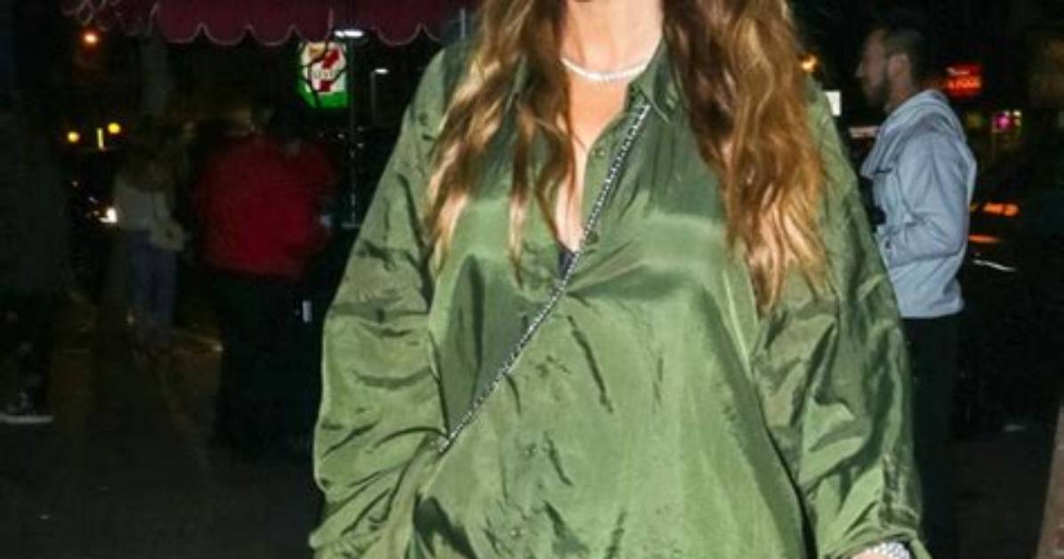 Larsa Pippen Rocks Thigh-High Boots & Little Black Dress — Sexy Pic – Hollywood Life