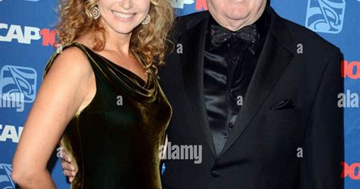 Laura Savini (Jimmy Webb Wife) Age, Height, Wiki, Bio, Husband, Net Worth, Facts