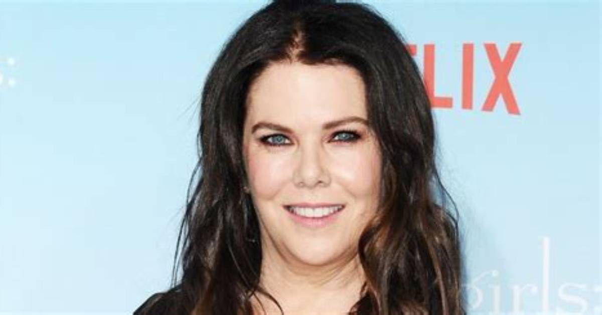 Lauren Graham- Bio, Wiki, Age, Height, Net Worth, Relationship, Career ·