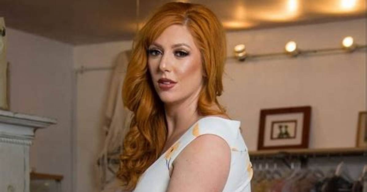 Lauren Phillips | Net Worth, Income and Sponsorship