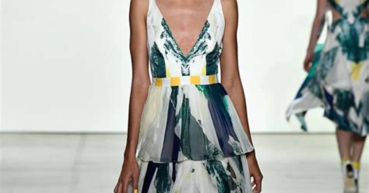 Leanne Marshall’s Spring 2018 Collection — Pics