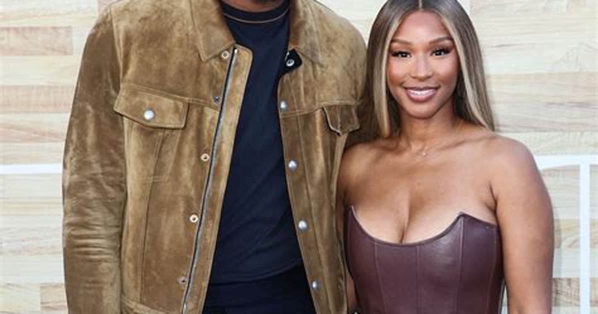Lebron James & Wife Savannah Get Sweaty During Intense Workout — See Pic