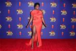 Leslie Jones Dances in a One-Piece Swimsuit to Celebrate 54Th Birthday – Hollywood Life
