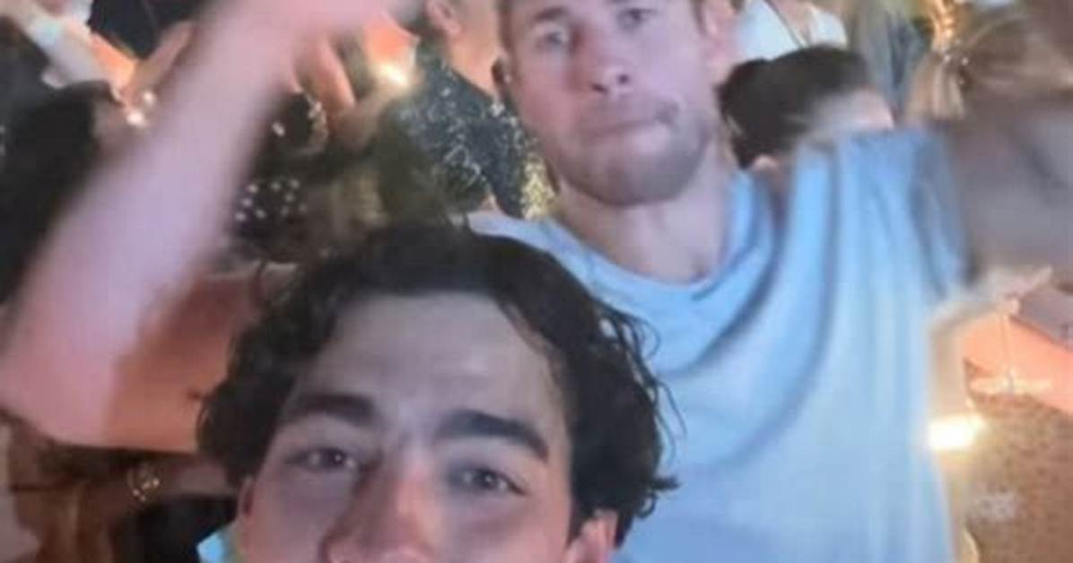 Liam Hemsworth Fans Are in Awe of His Hot Dad After Actor Posts Hiking Pic: ‘Ridiculous Genes’