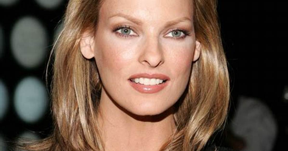 Linda Evangelista, 57, Looks Gorgeous in 1St Modeling Job After Plastic Surgery Left Her ‘Disfigured’