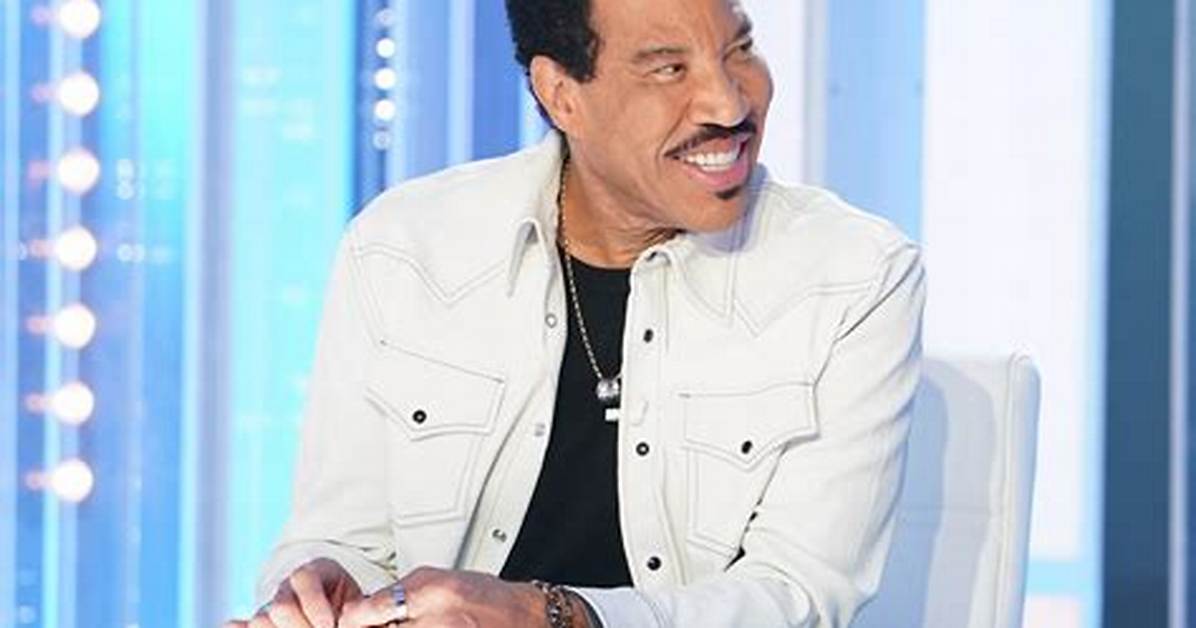 Lionel Richie Photos of the ‘American Idol’ Judge & Iconic Singer – Hollywood Life