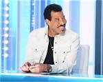 Lionel Richie Photos of the ‘American Idol’ Judge & Iconic Singer – Hollywood Life