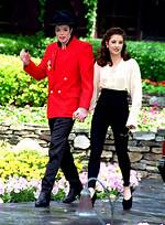 Lisa Marie Presley’s Spouses, from Michael Jackson to Nic Cage & More – Hollywood Life