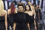 Lisa Rinna Has No Eyebrows on Runway at Copenhagen Fashion Week – Hollywood Life