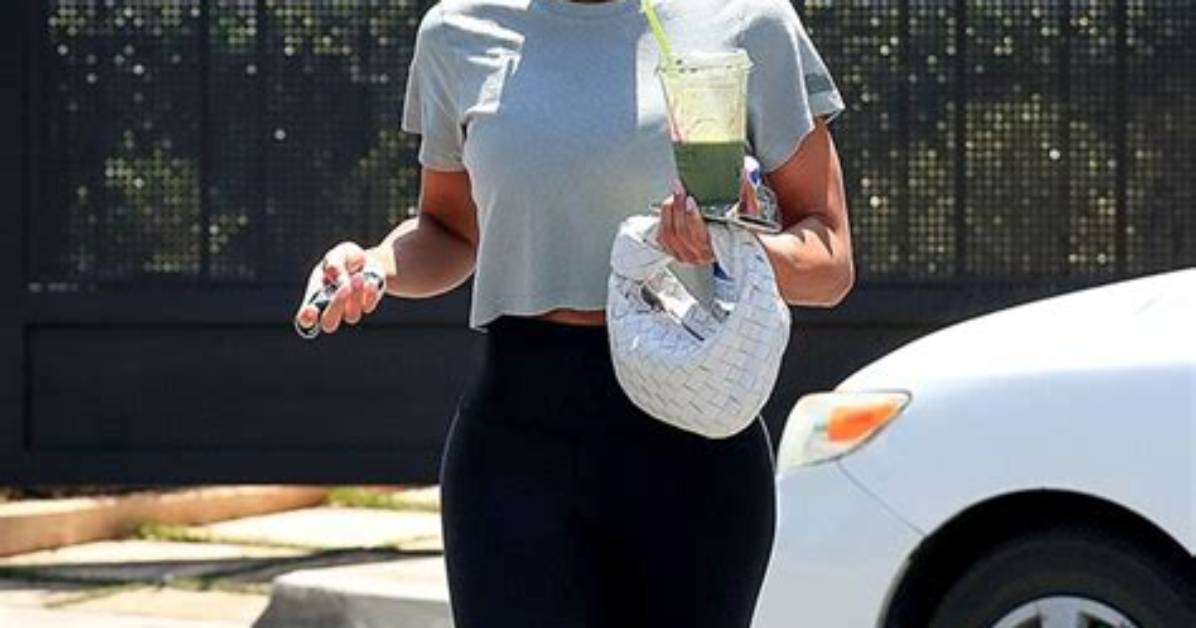 Lori Harvey Rocks Crop Top & Leggings While Leaving Gym: Photos – Hollywood Life