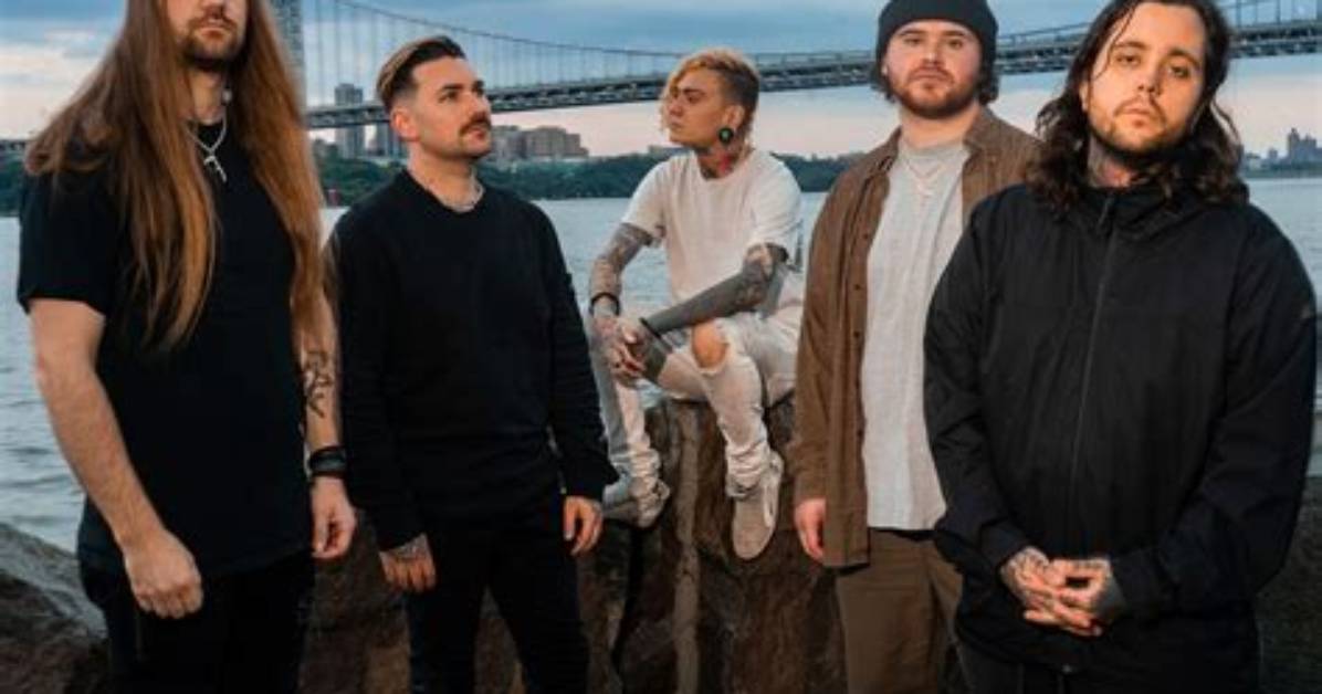 Lorna Shore Net Worth - How Much Does Lorna Shore Make? ·