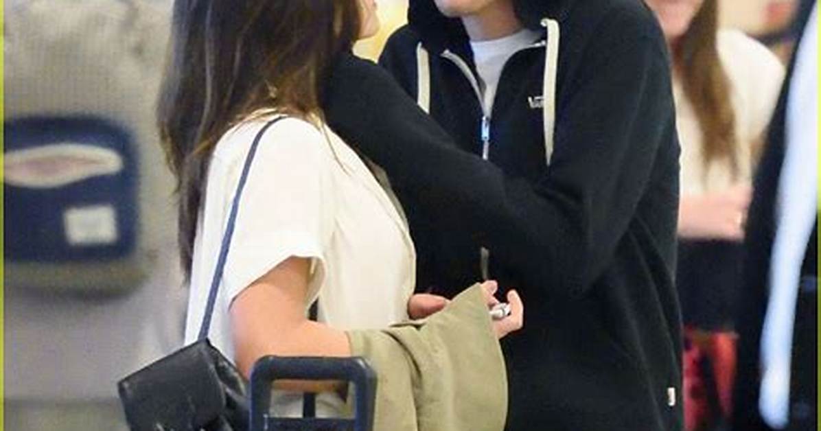Louis Tomlinson & Danielle Campbell Getting Married? : She Reveals If a Ring Is in Her Future