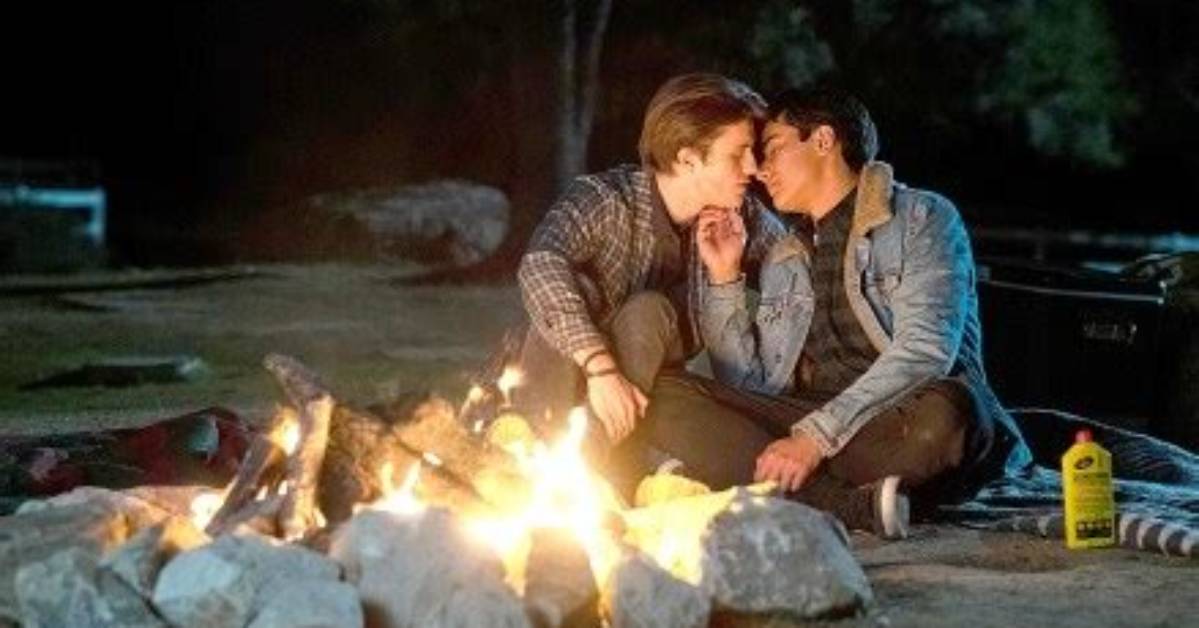 ‘Love, Victor’s George Sear Teases Benjie & Victor’s ‘Instant Connection’ & Benjie’s Past ‘Struggles’