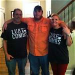 Luke Combs' Sentimental Tribute to His Father in "Beer Never Broke My Heart"