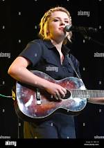 Maddie Poppe News, Music, Photos and Videos – Hollywood Life