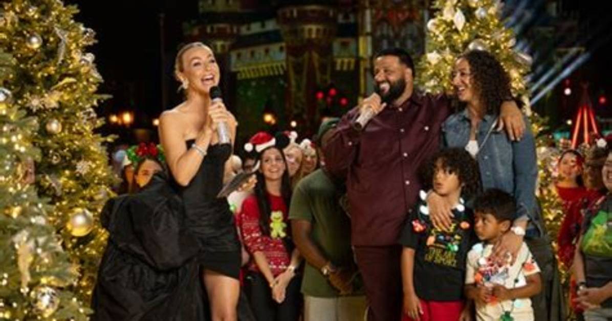 Magical Holiday Celebration’ 2023 Photos – Hollywood Life