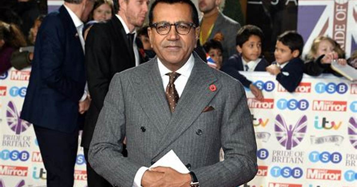Martin Bashir Net Worth: How Rich Is Martin Bashir?