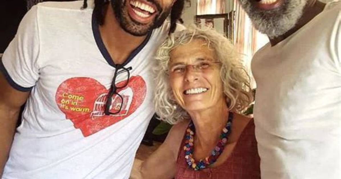 Meet Barbara Needell, Dountes Diggs