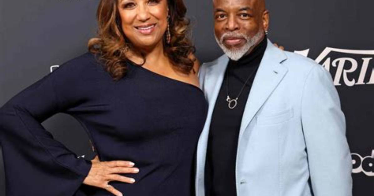 Meet His Spouse, Stephanie Cozart – Hollywood Life