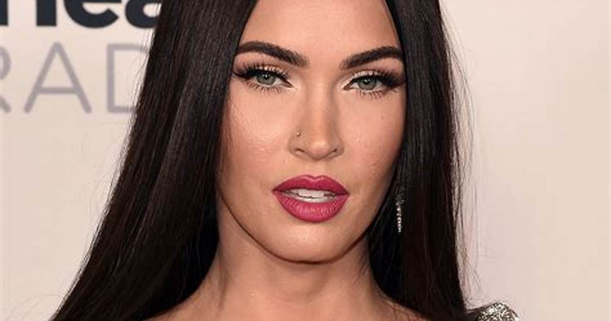 Megan Fox: How She Feels About La La Anthony Playing Brian Austin Green’s Wife in ‘Bh90210
