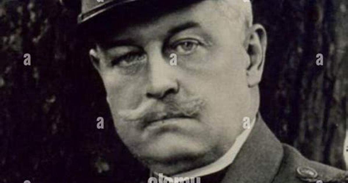 Micha%C5%82 Winiarski 600. Jpg
