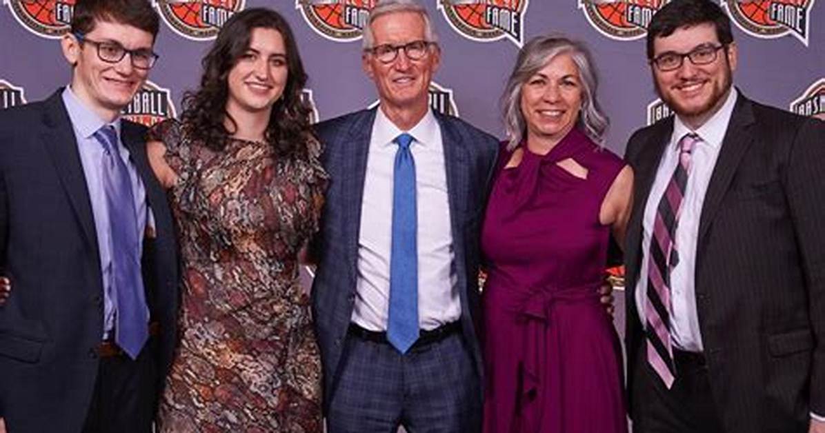 Mike Breen Family: Meet the Beloved Broadcaster's Family