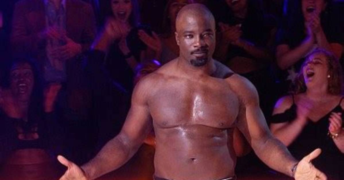 Mike Colter Rips Shirt off in Ne-Yo Face-off – Hollywood Life