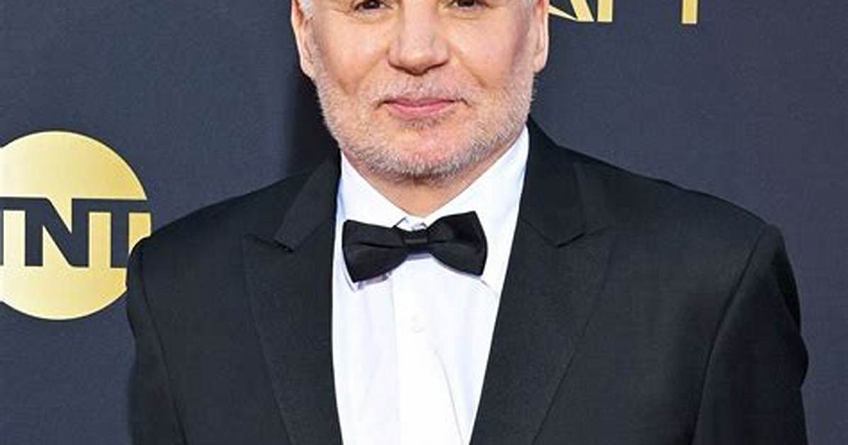 Mike Myers – Hollywood Life
