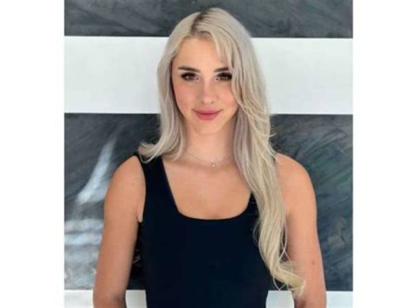 Mikhaila Peterson Bio, Wiki, Age, Height, Husband, Daughter, Podcast, Net Worth
