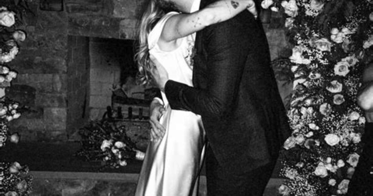 Miley Cyrus & Liam Hemsworth Wedding on Hold: Family Refuses to ‘Approve’ of Her