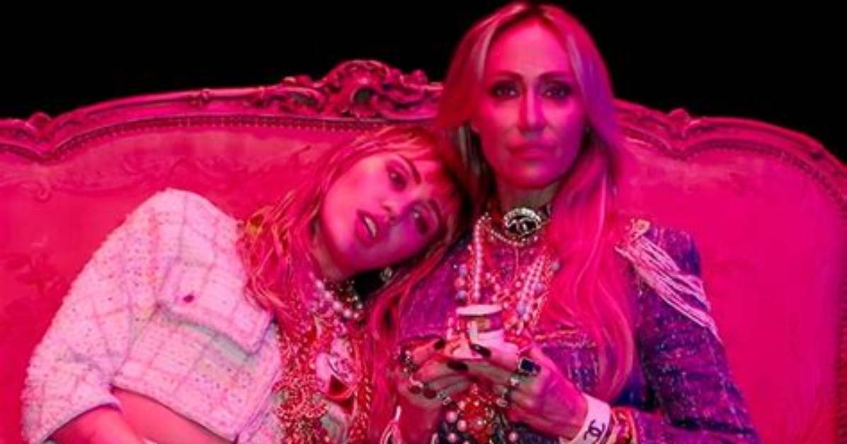 Miley Cyrus’ ‘Mother Daughter’ Music Video Is Wild — Watch – Hollywood Life