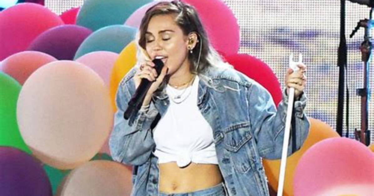 Miley Cyrus Rocks Daisy Dukes for Super Bowl Tailgate Show Soundcheck — Pics