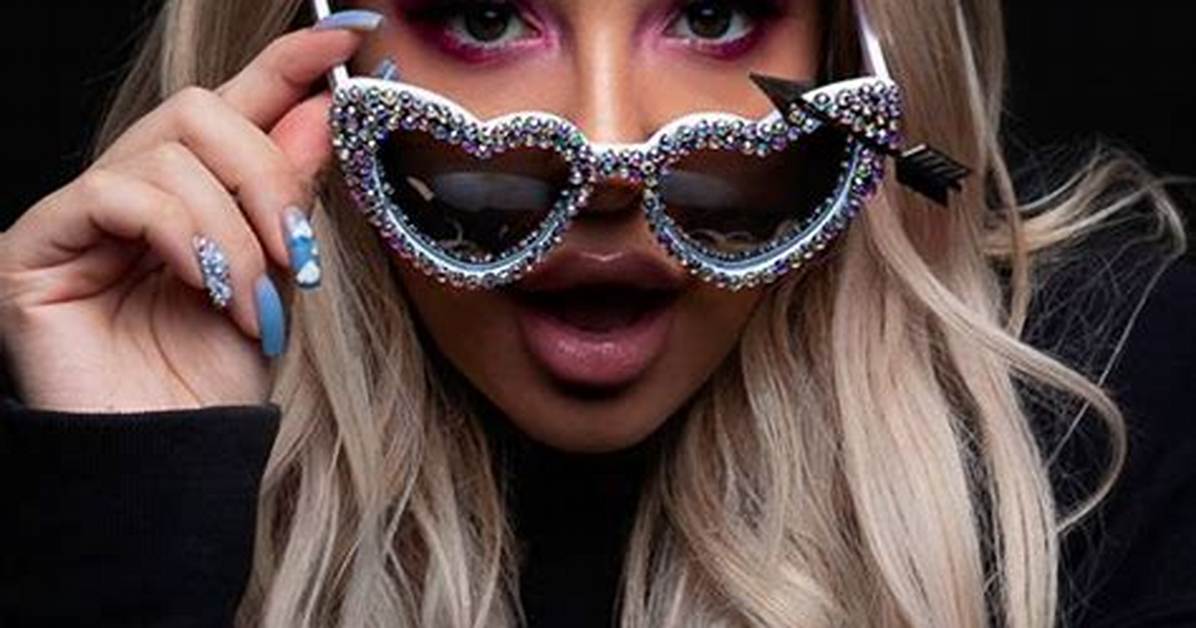 ‘Mtv No Filter’ Sneak Peek: Tana Mongeau Undergoes a Chest X-Ray & Struggles During a Breathing Test