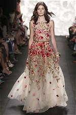 Naeem Khan — Fashion Week Pics of Spring 2016 Collection at Nyfw