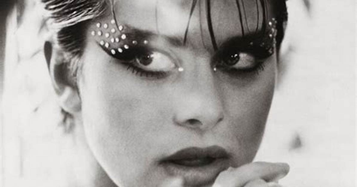 Nastassja Kinski: Boyfriend, Net Worth, Tattoos, Smoking & Body Measurements