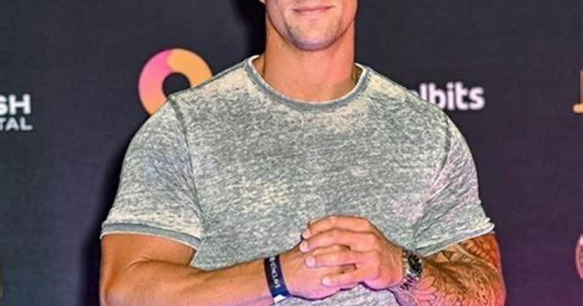 Nathan Rourke Height, Weight, Net Worth, Age, Birthday, Wikipedia, Who, Instagram, Biography