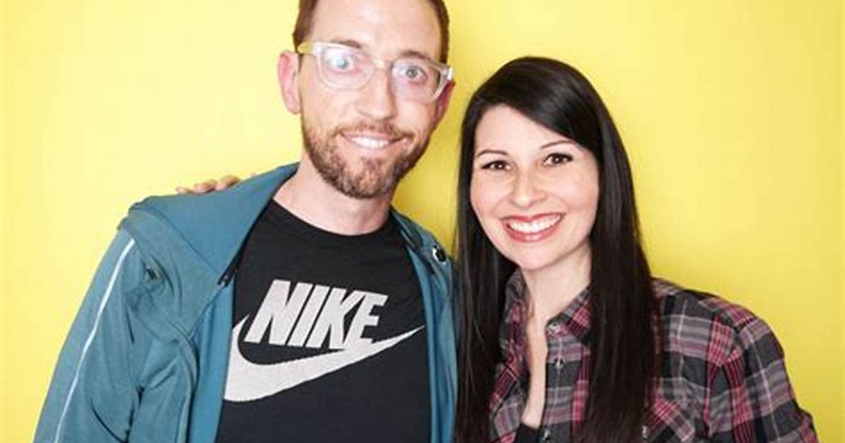 Neal Brennan | Girlfriend