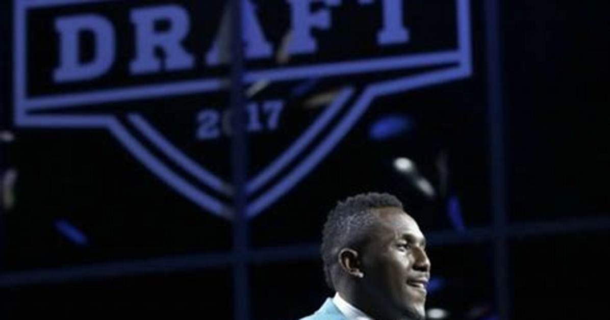Nfl Draft 2017: Football Stars Rock Outrageous Designer Suits on Big Night — Pics