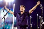 Niall Horan at Harry Styles Concert in London: Watch – Hollywood Life