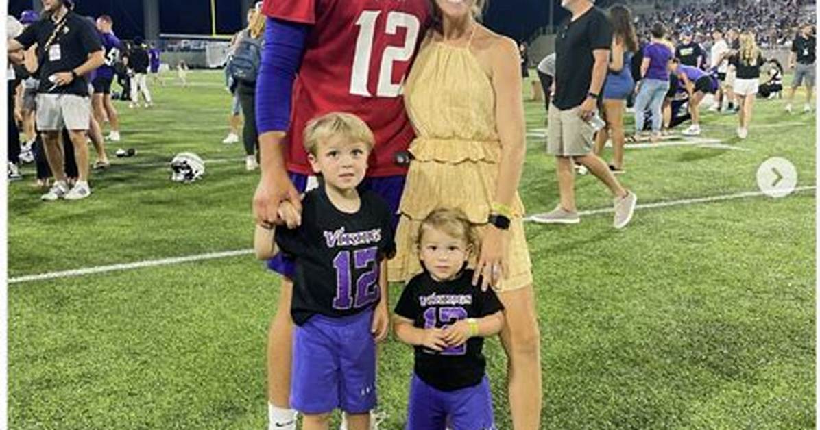 Nick Mullens Bio Wife Haleigh