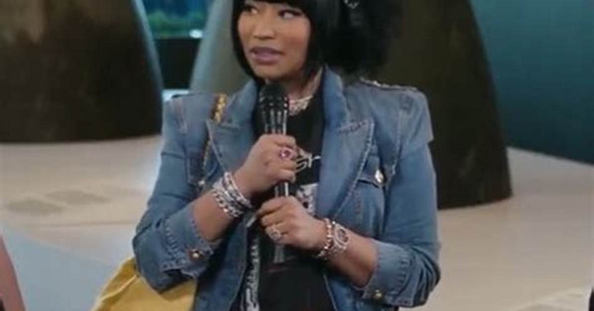 Nicki Minaj Surprises Fans with a Bold New Look