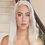 Nicole Skyes- Height, Husband, Net Worth