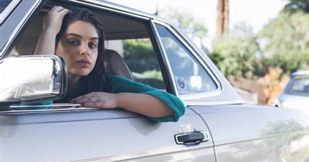 Odeya Rush: Dating, Net Worth, Tattoos, Smoking & Body Measurements
