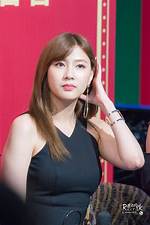 Oh Ha-Young – Hayoung (Apink Member) Profile, Wiki, Age, Biography, Career, Boyfriend, Net Worth, Family, Facts