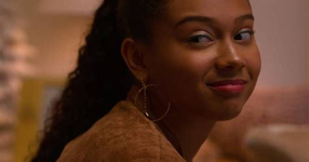 ‘On My Block’s Sierra Capri Talks Monse, Season 3 & More — Exclusive – Hollywood Life