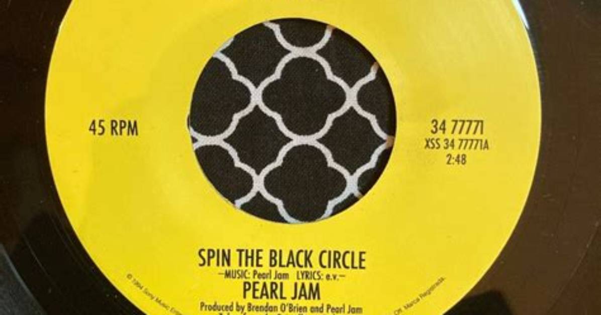 Pearl Jam’s Spin the Black Circle Lyrics